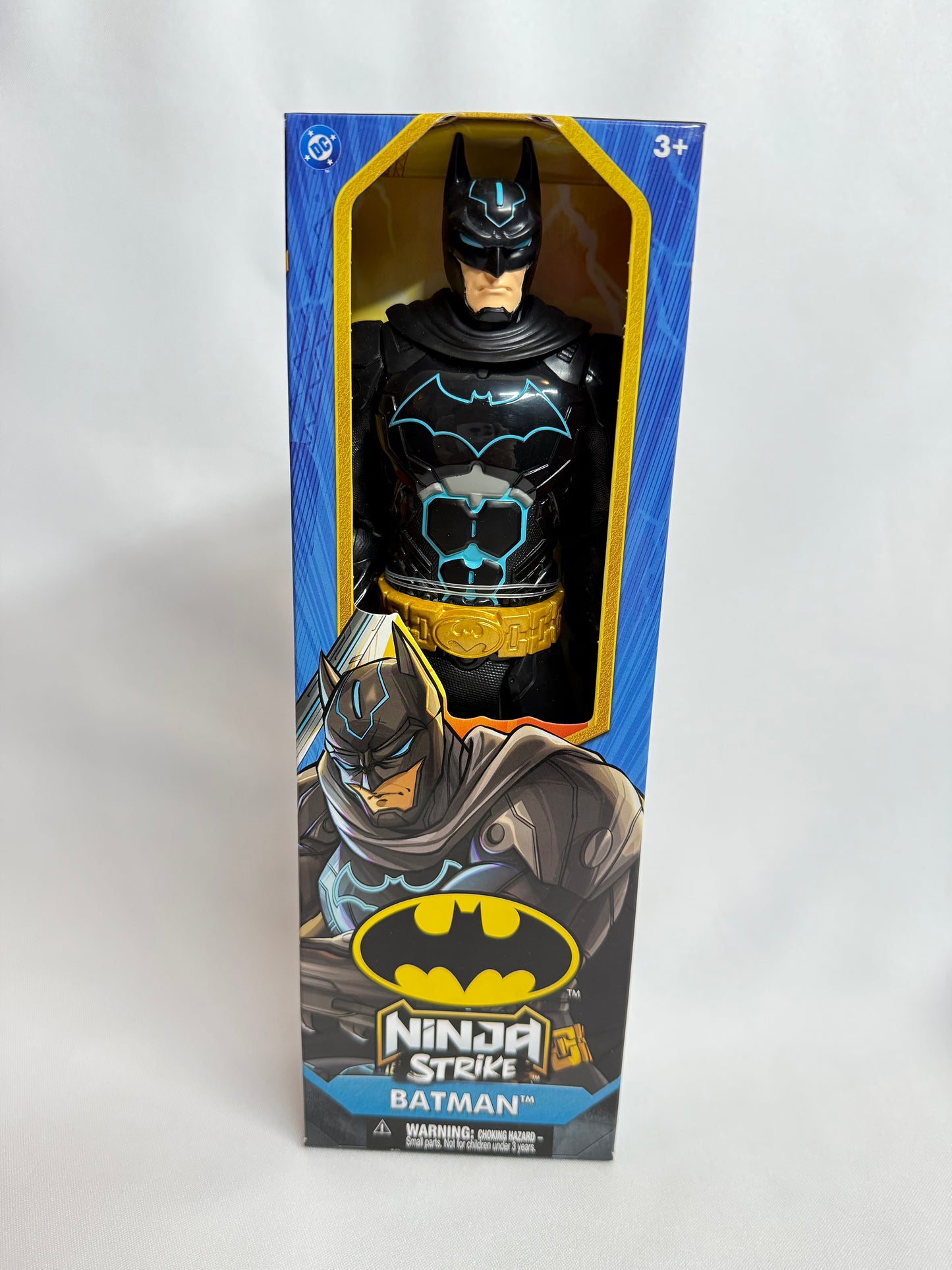 BAT FGR 12 IN STEALTH BATMAN
NINJA SOLIDO