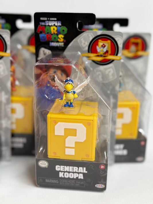 SUPER MARIO MINI FIGURA
NINTENDO SURTIDO