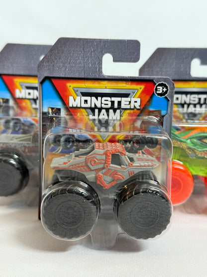 MONSTER JAM CARROS ESCALA
1:72 SURTIDO